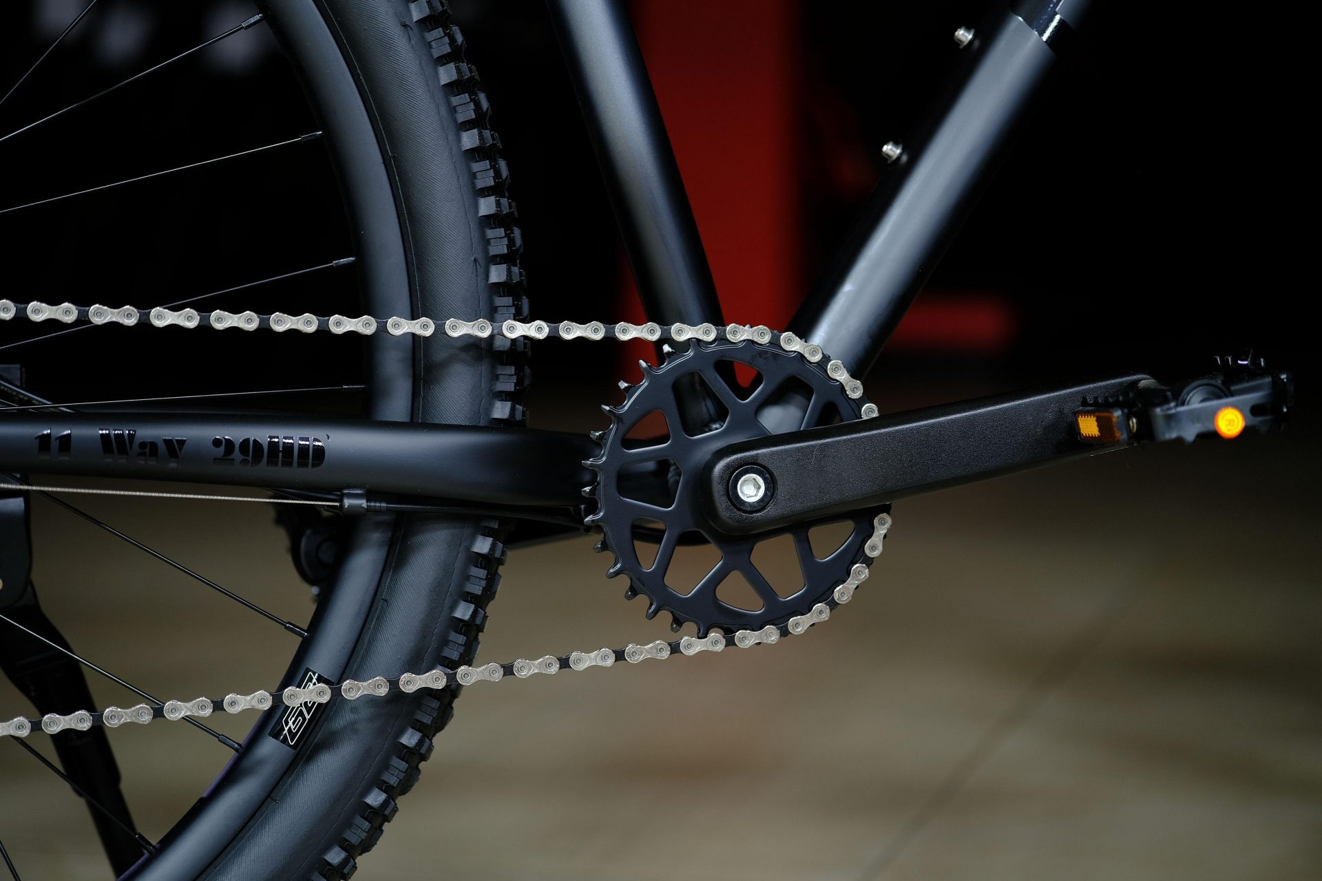 Система (шатун)  Prowheel CY-10 NW 34T Narrow Wide
 HOKE 11 Way 29 HD матовый чёрный-серый 21